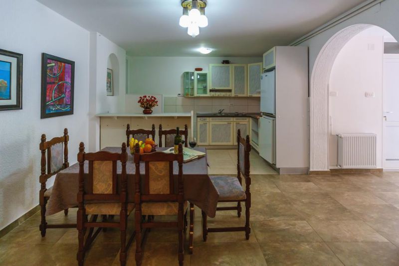 Popovic Apartments 3*