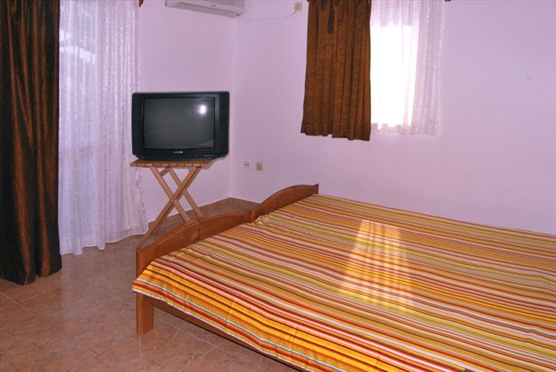 Villa L Budva 3*
