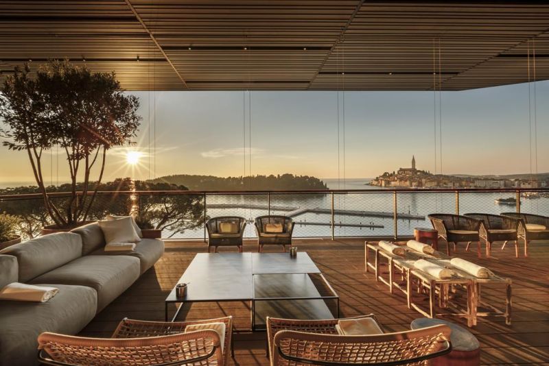 Grand Park Hotel Rovinj  5*