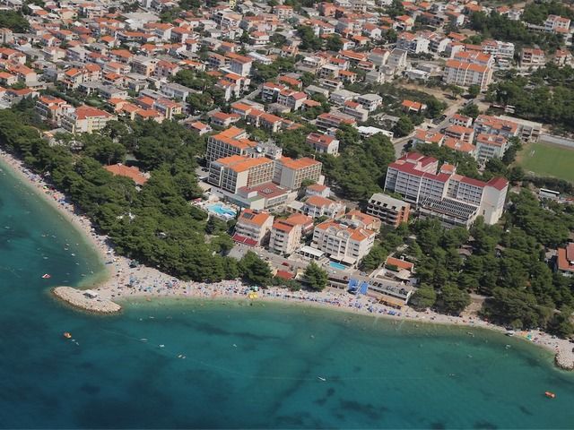Hrvatska 2*