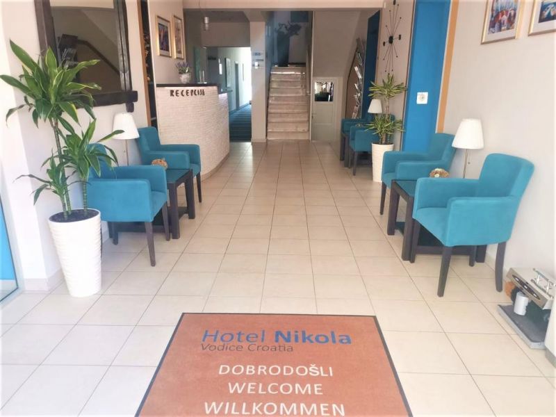 Nikola Hotel 3*