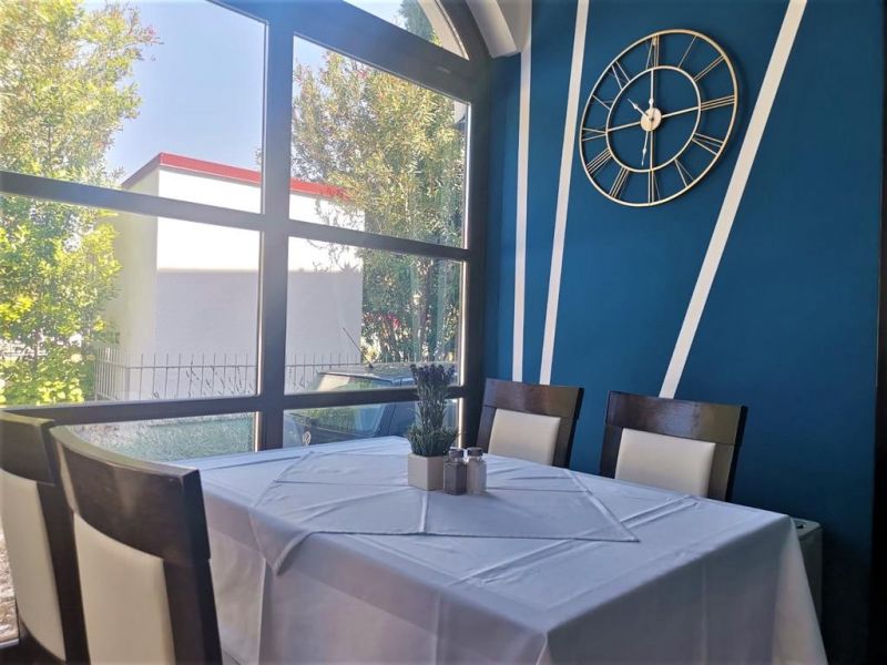 Nikola Hotel 3*