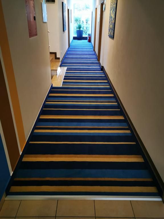 Nikola Hotel 3*