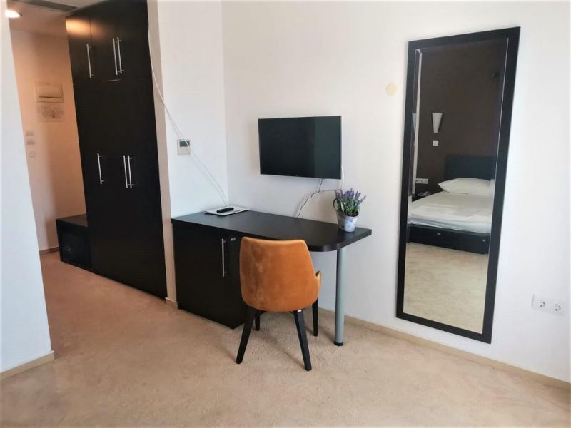 Nikola Hotel 3*