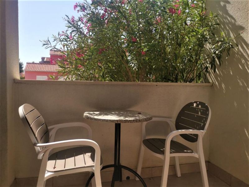 Nikola Hotel 3*