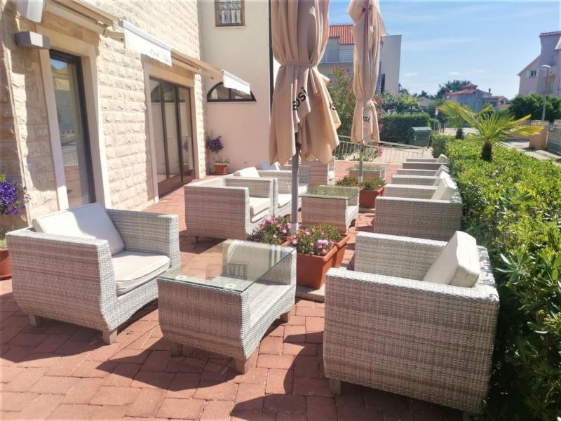 Nikola Hotel 3*