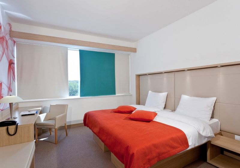Rebro Hotel 3*