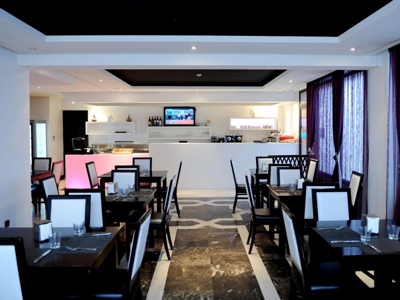 Blue Sea Le Printemps 4*