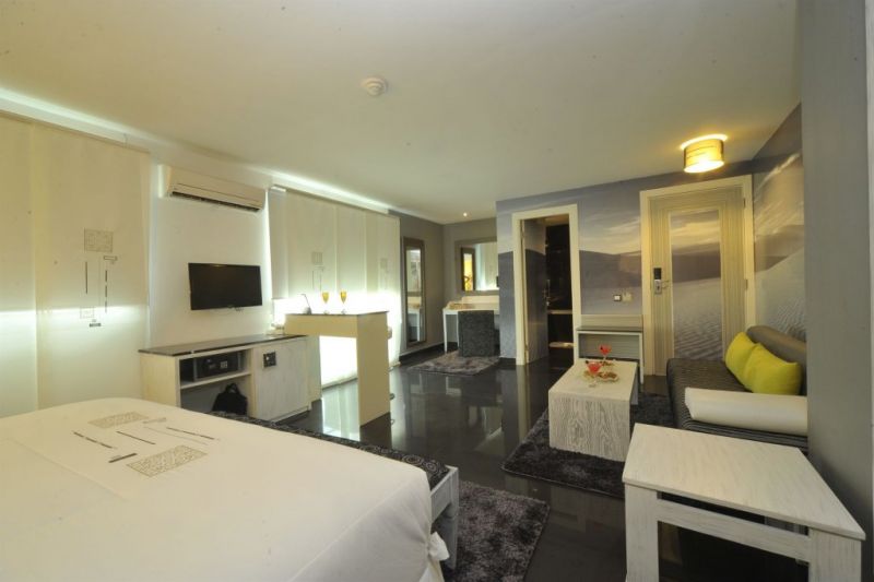 Le Trianon Luxury Hotel & Spa 4*