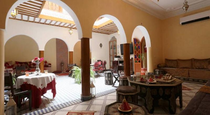 Riad La Lune De Marrakech 2*