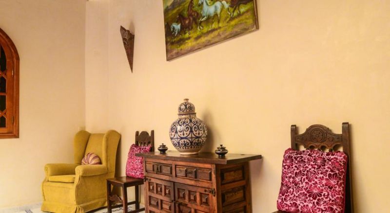 Riad La Lune De Marrakech 2*