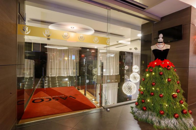 Royal Tulip City Center 5*