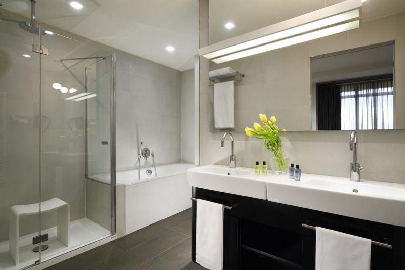 Unahotels San Vitale Bologna (Ex. Atahotel Bologna) 4*