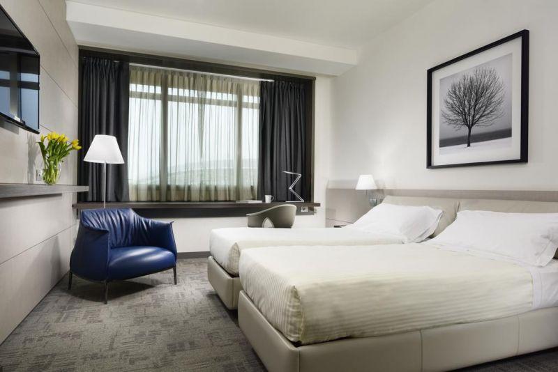 Unahotels San Vitale Bologna (Ex. Atahotel Bologna) 4*