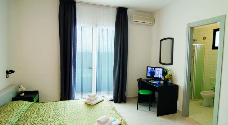 Bahia Hotel 3*