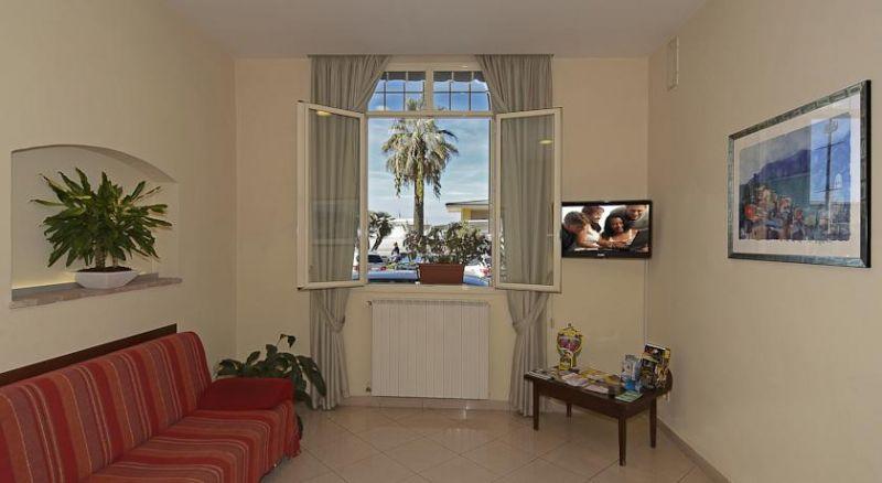 Bahia Hotel 3*