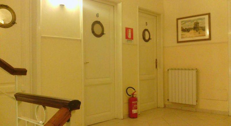Bahia Hotel 3*