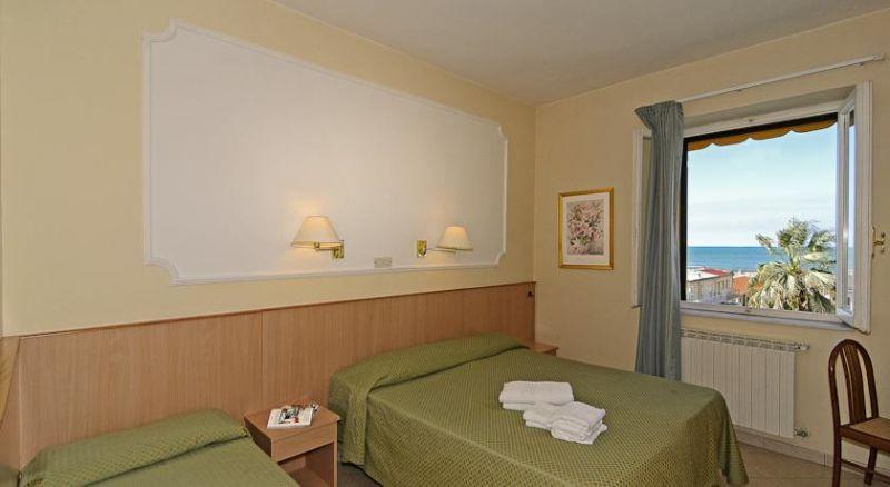 Bahia Hotel 3*