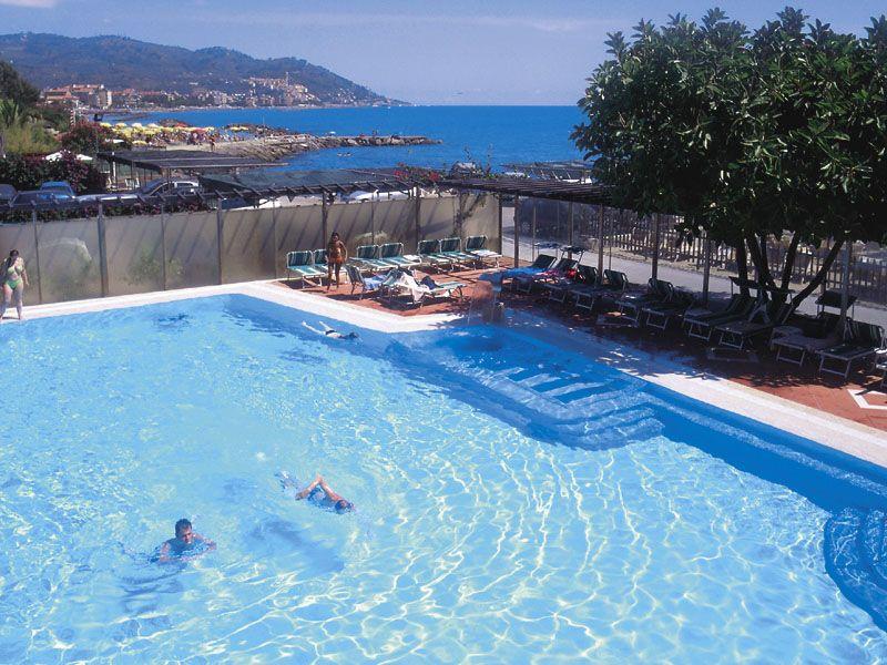 Bellevue Et Mediterranne 4*