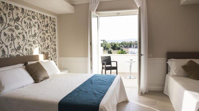 Bianco Riccio Suite Hotel 4*