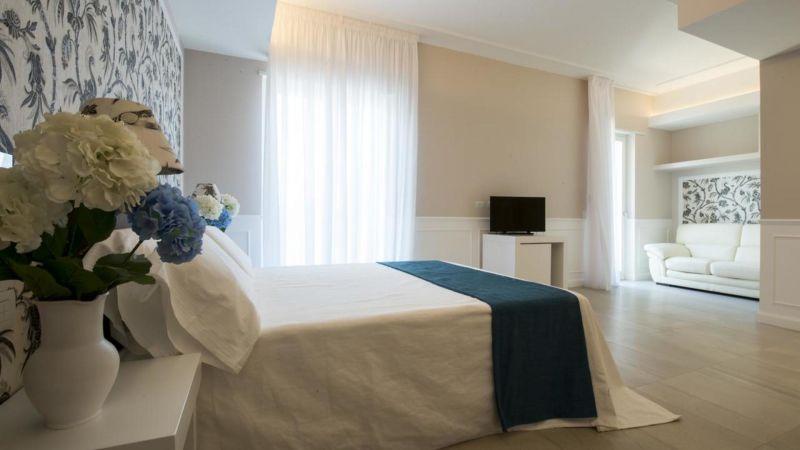 Bianco Riccio Suite Hotel 4*