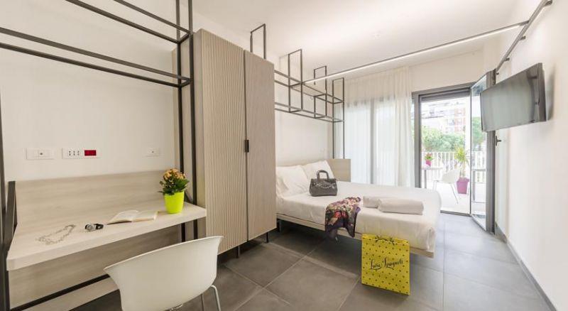 Camplus Guest Roma 4*