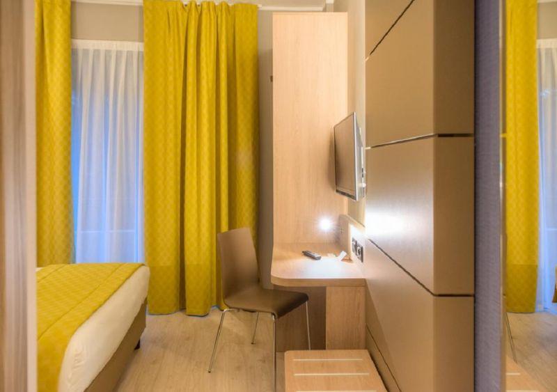 Cardano Malpensa Airport 4*