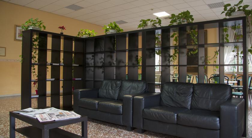 Casa La Salle 3*