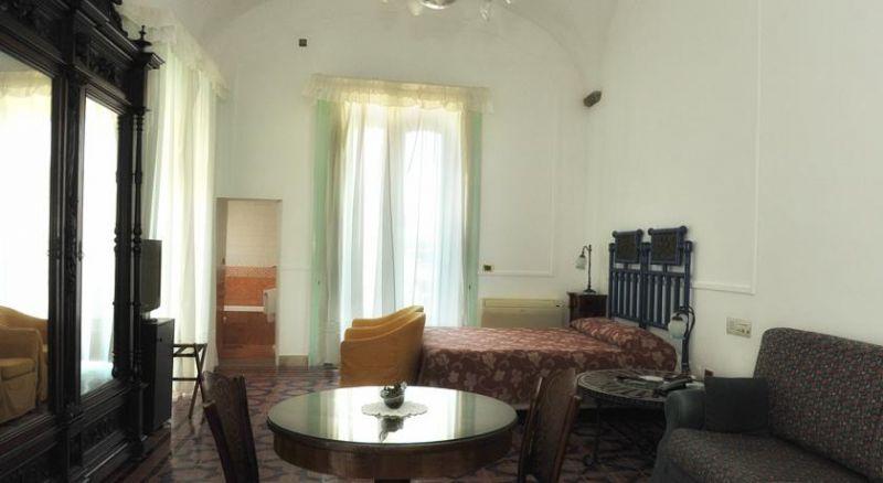 Casa Raffaele Conforti 4*