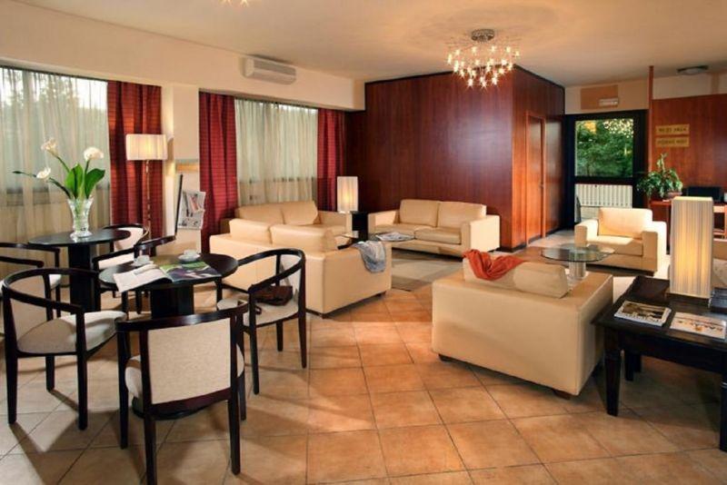 Cassia 3*