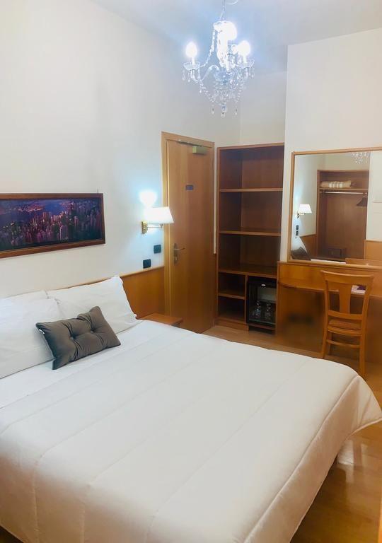 Cassia 3*