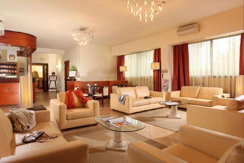 Cassia 3*