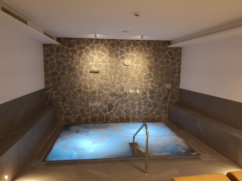 Central Park Hotel 3*