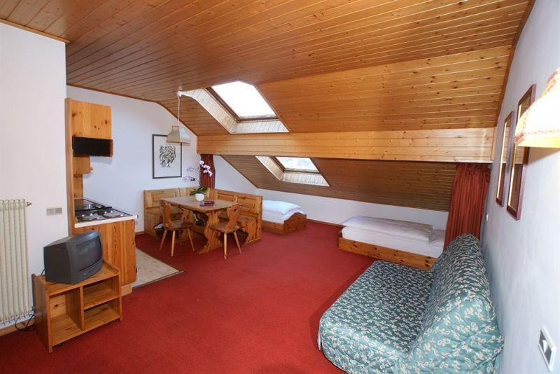 Centro Vacanze Veronza Carano 3*