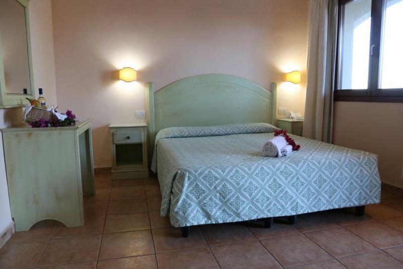 Club Esse Cala Gonone Beach Village 4*