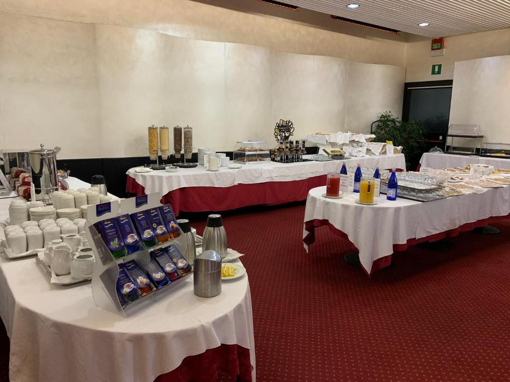 Concorde Arona 4*