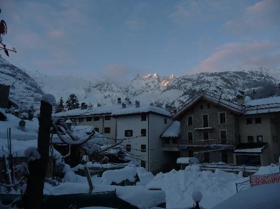 Cristallo Courmayeur 2*