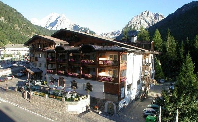 Croce Bianca 4*