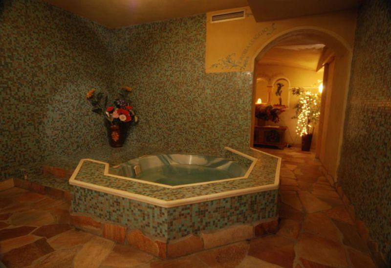 Dahu Hotel Madonna Di Campiglio 4*