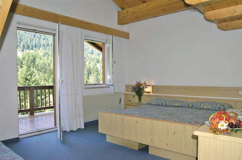 Debra Park 3*