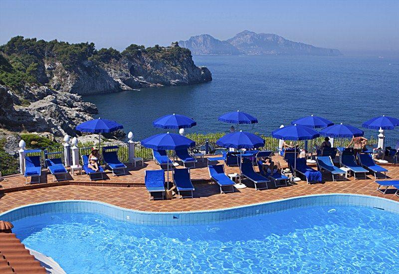Delfino Sorrento 4*