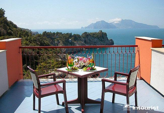 Delfino Sorrento 4*