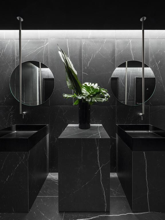 Fifty House Soho 5*