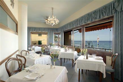 Flora Alassio 3*