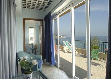 Flora Alassio 3*