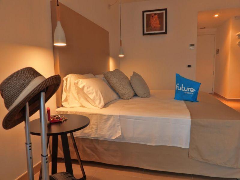 Futura Club Spiagge Bianche 4*