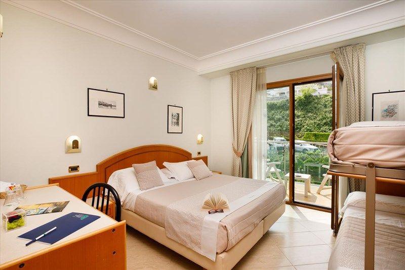 Gardenia Sorrento 3*