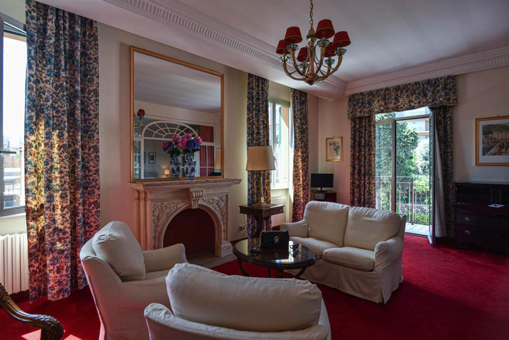 Grand Hotel Londra 4*