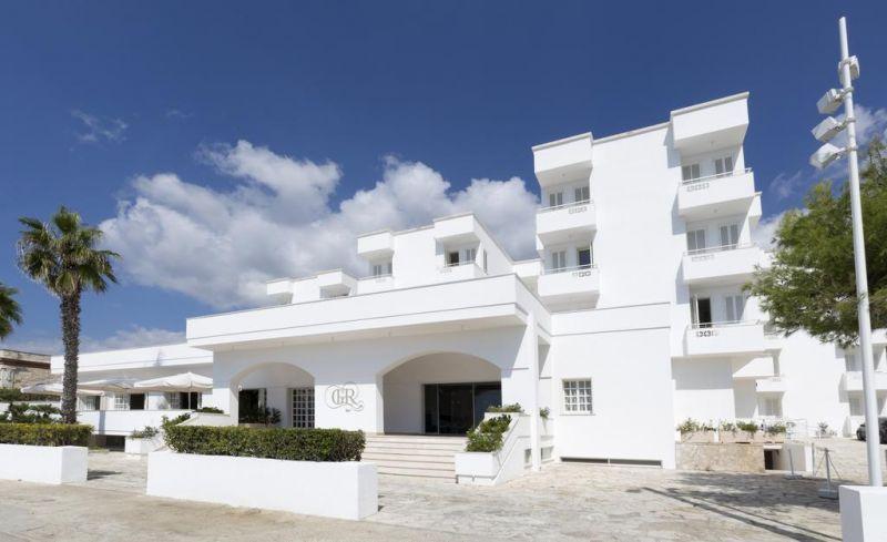 Grand Hotel Riviera Santa Maria Al Bagno 4*