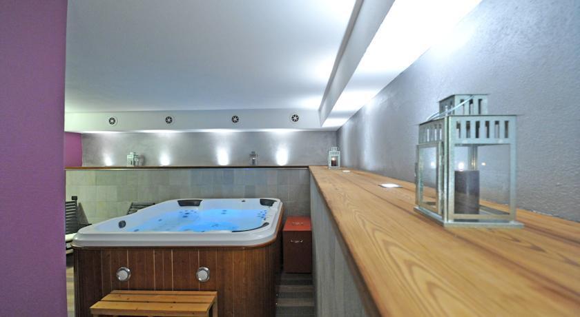 Hosquet Lodge 3*